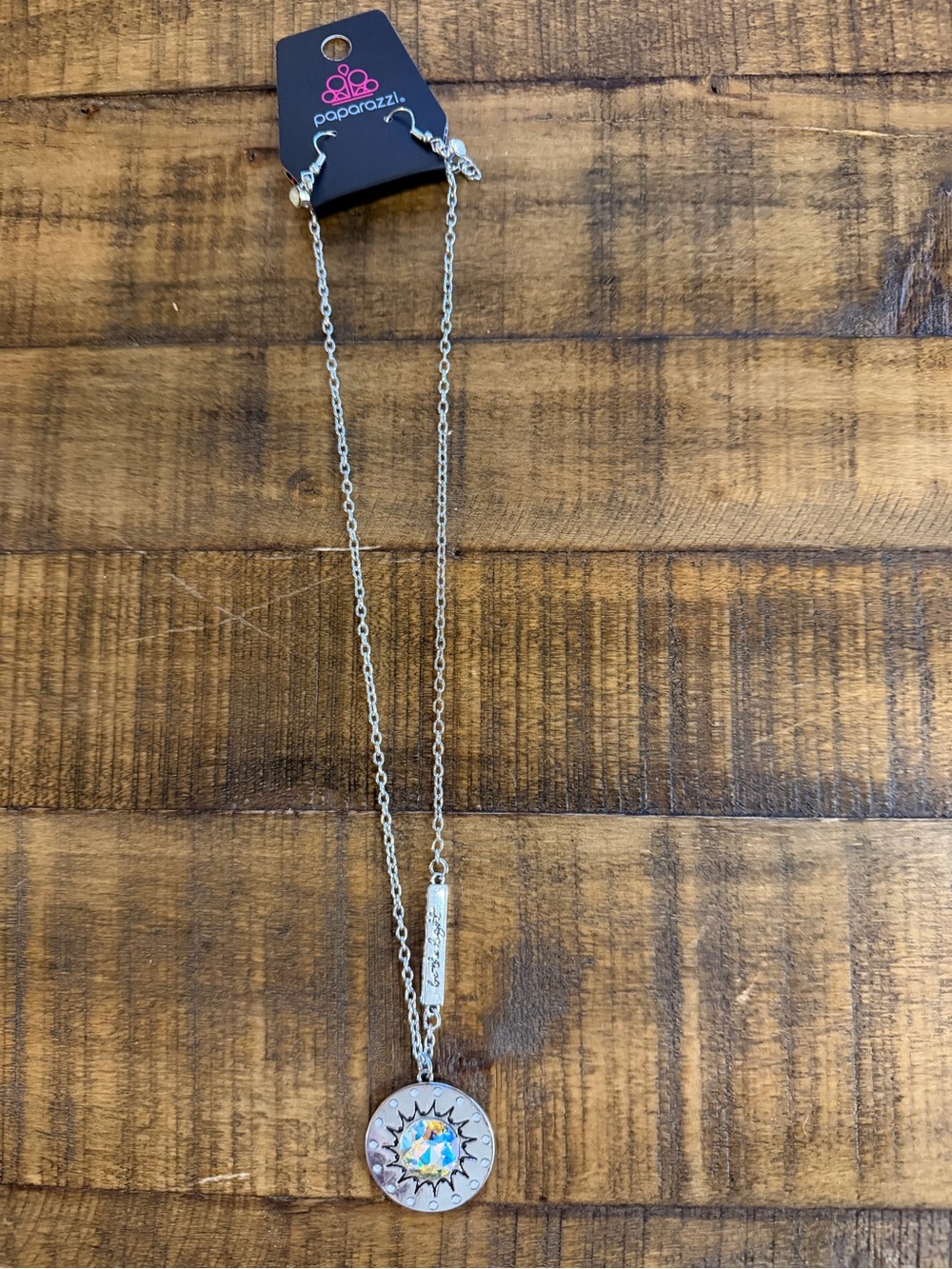 Paparazzi Silver-Tone Sunburst Necklace with Iridescent Center